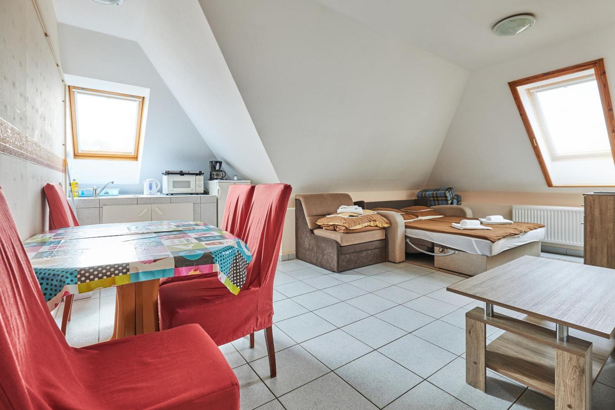 Ada Apartmanhaz Hajdúszoboszló 外观 照片