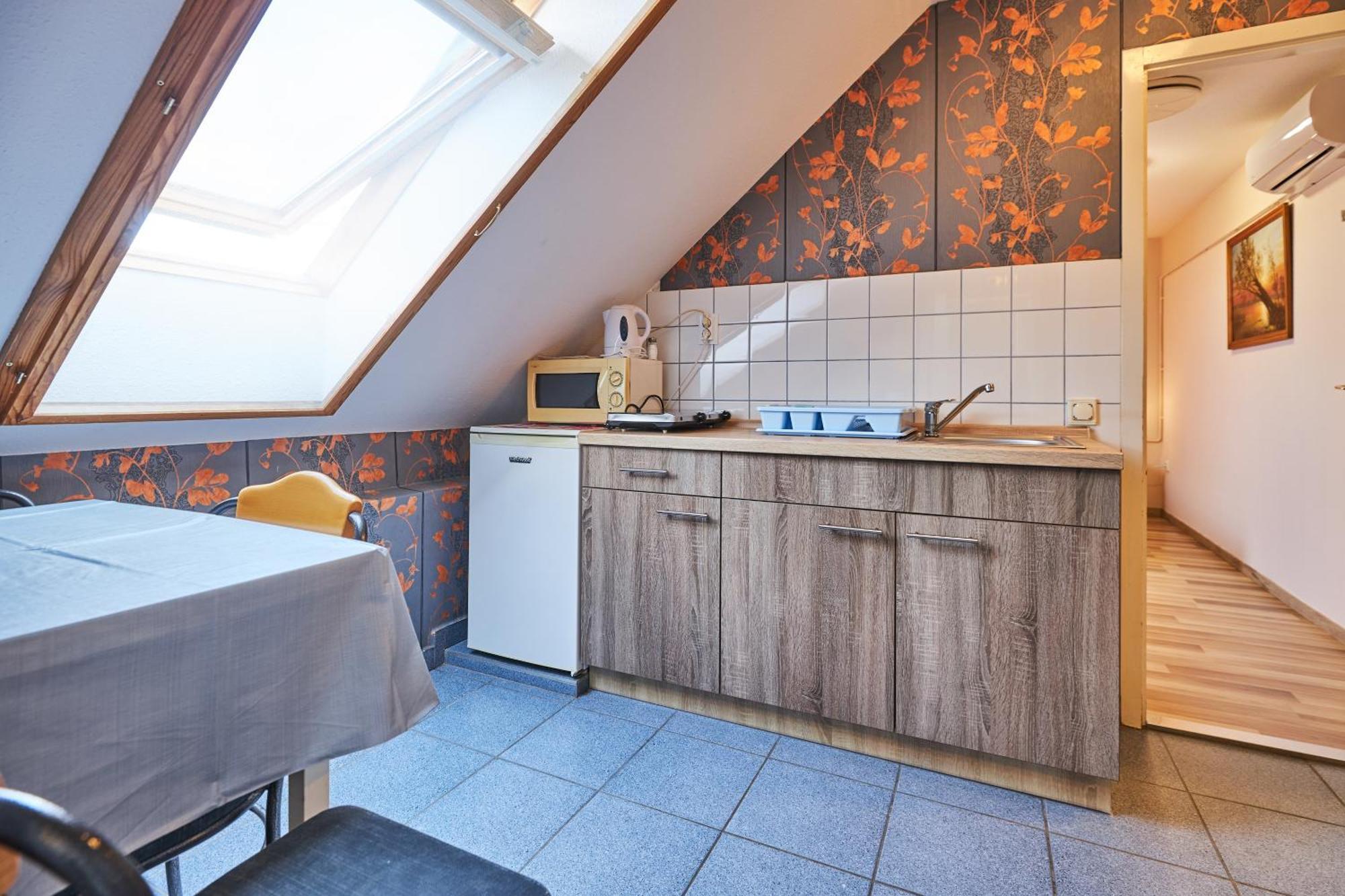 Ada Apartmanhaz Hajdúszoboszló 外观 照片